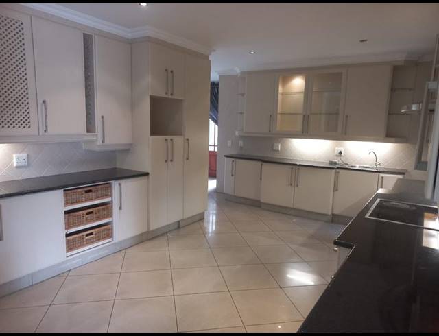 4 BEDROOM HOUSE FOR SALE IN BEYERS PARK